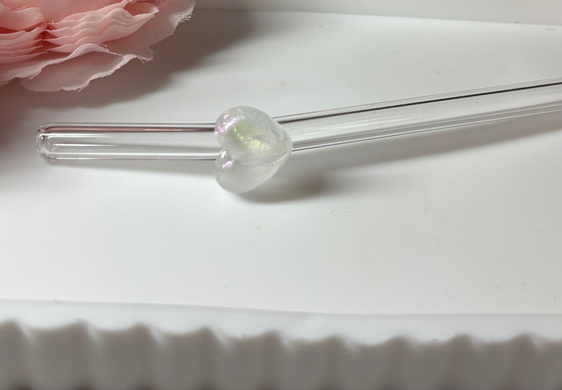 Glasstrohhalm weißes Herz