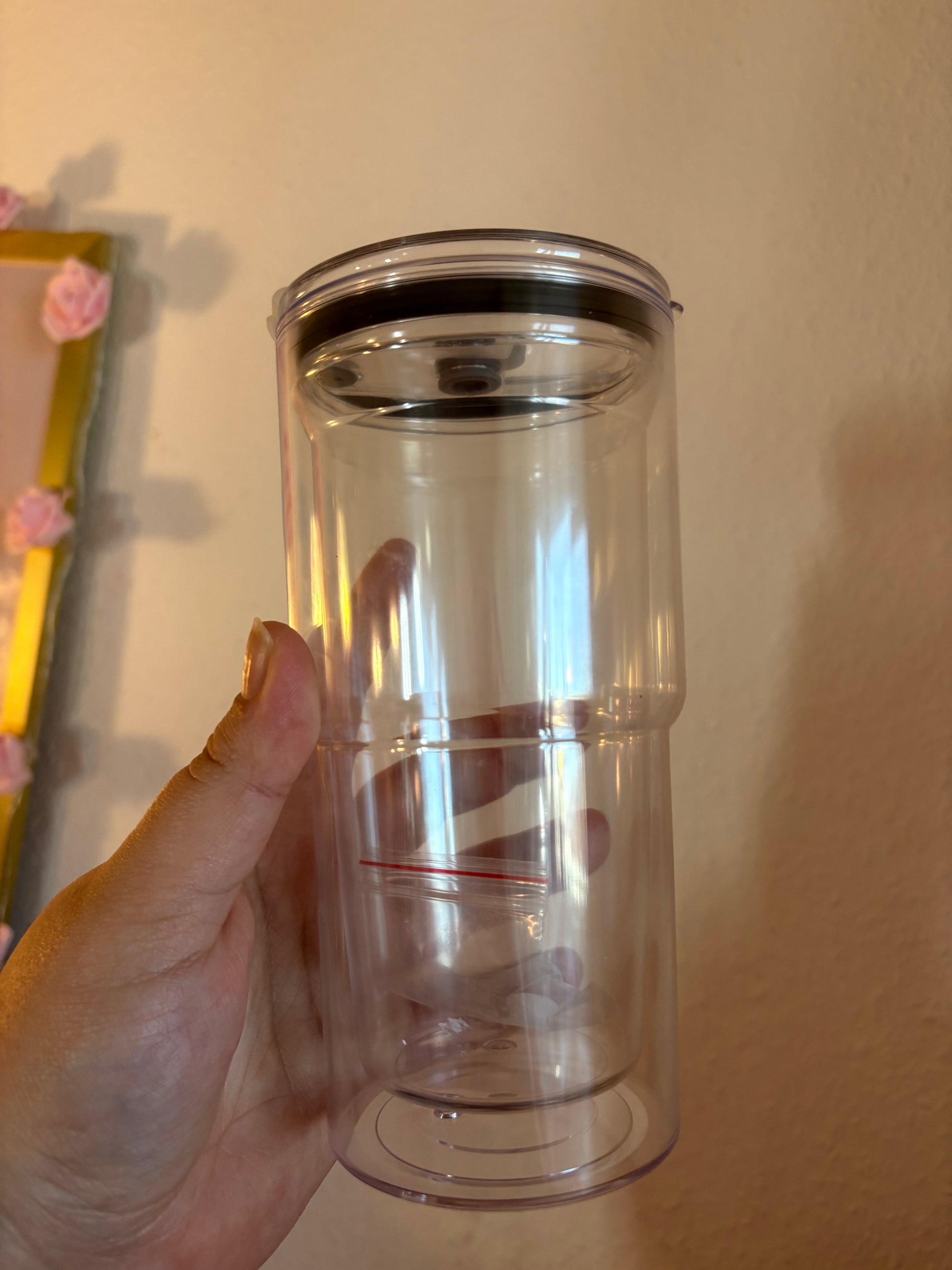 Doppelwand Becher Deluxe To go 18oz sind ab Februar/März wieder da